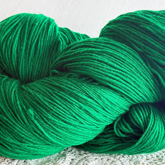Merino Yarn – Emerald Green - 300g Hank