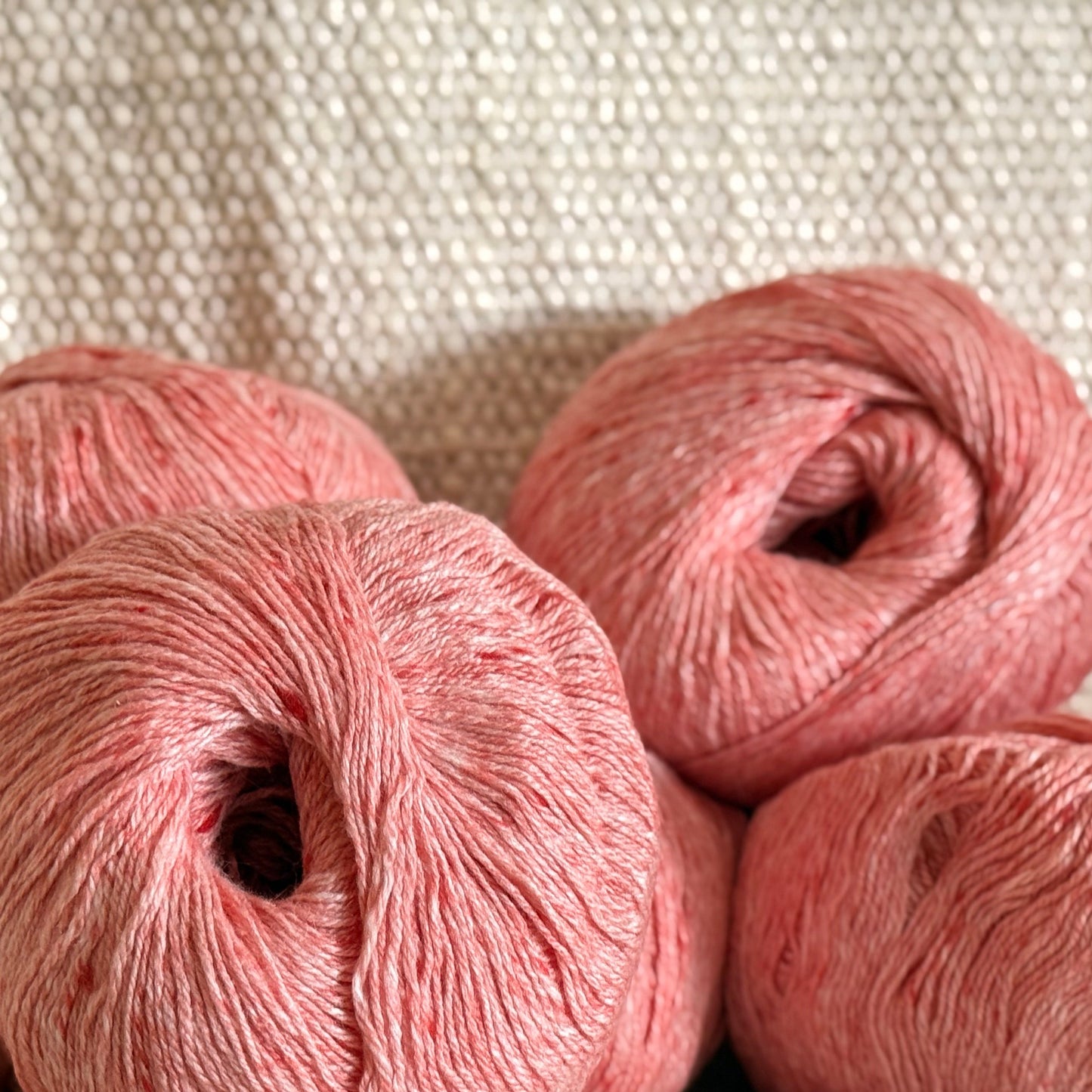 100% Cashmere Lace Yarn – 5 Colourways