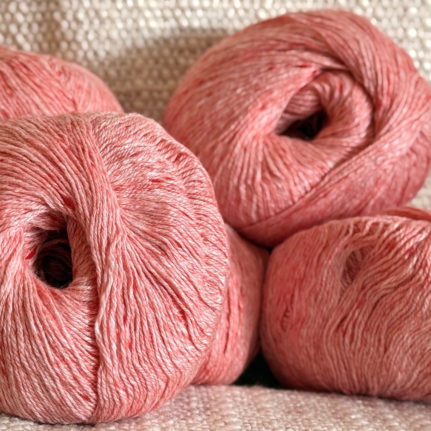 100% Cashmere Lace Yarn – 5 Colourways