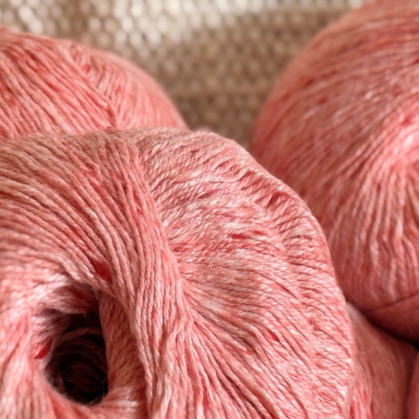 100% Cashmere Lace Yarn – 5 Colourways