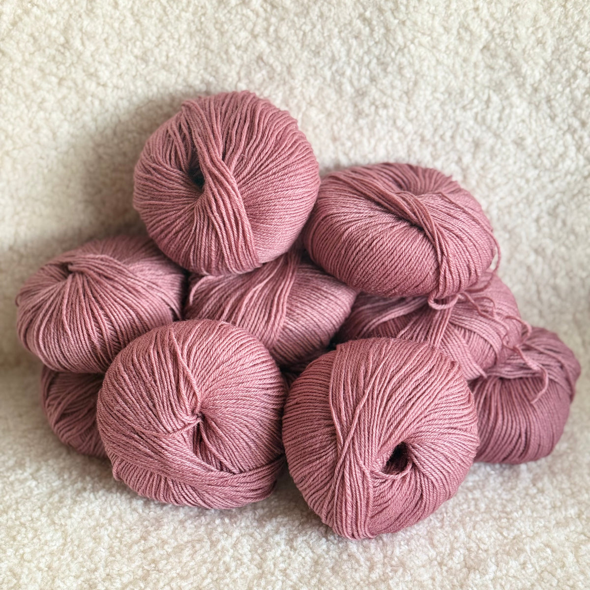 Merino & Cashmere Yarn - 50g/ball