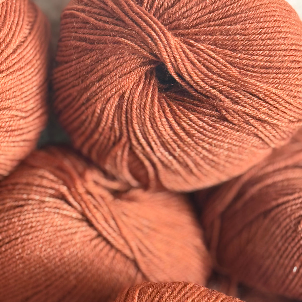Merino & Cashmere Yarn - 50g/ball